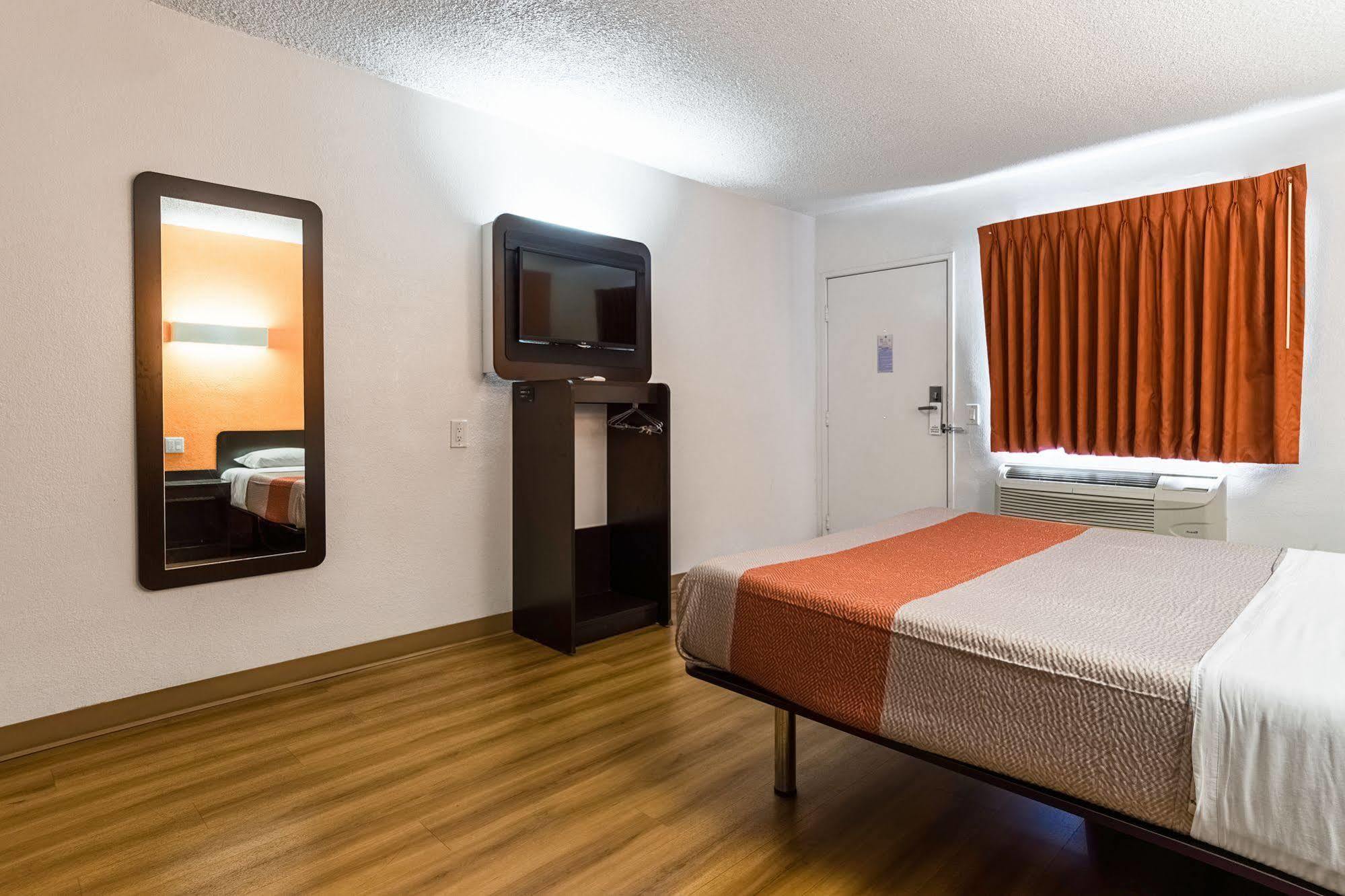 Motel 6-Anaheim, Ca - Buena Park Exteriér fotografie